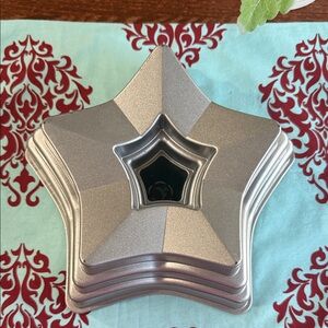 Nordic Ware Silver Star-Shaped Bundt Cake Pan